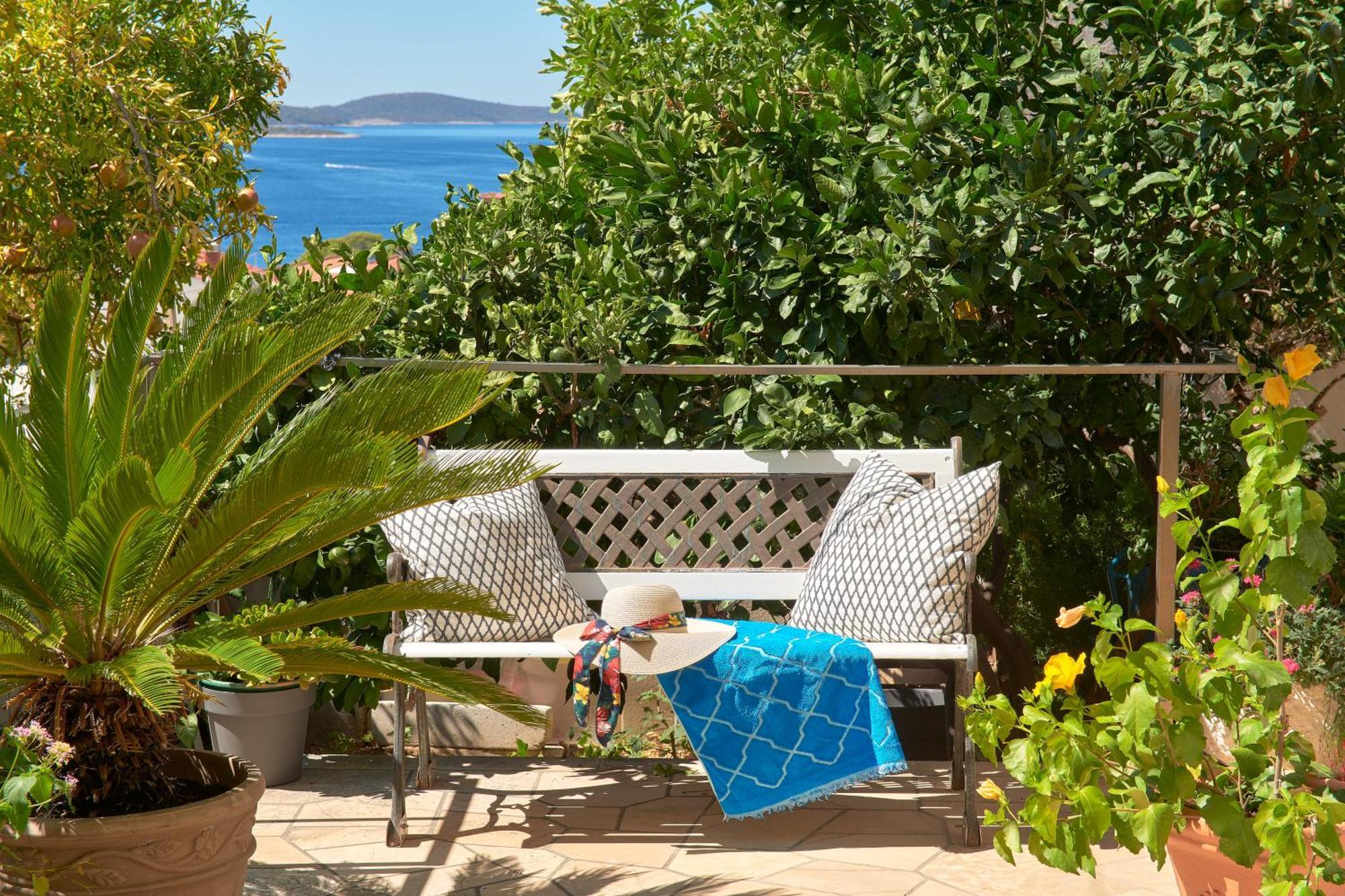 Green Oasis Hvar Town Eksteriør billede